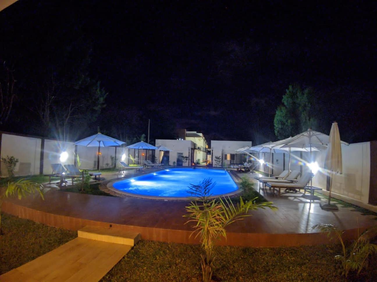 Bira Hotel Antsirabe Exterior photo