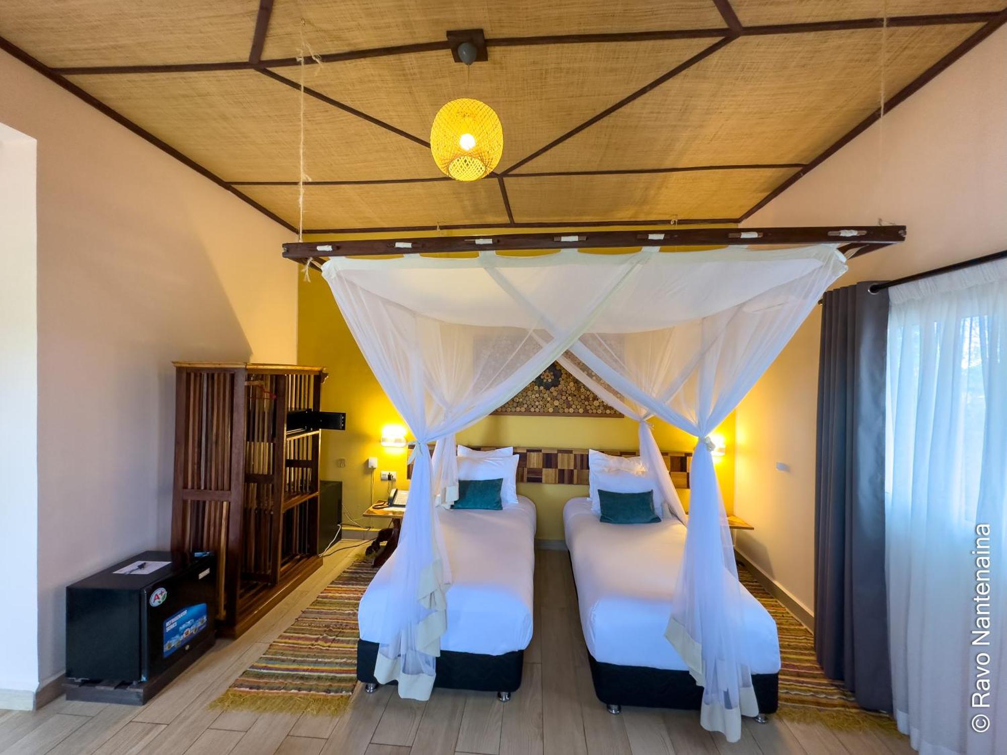 Bira Hotel Antsirabe Exterior photo